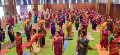 योग दिवस पर महाराष्ट्र मंडळ में हुआ आयोजन
