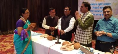 देखे तस्वीरें : महाराष्ट मंडल में गौरव अलंकरण और विद्यार्थी सम्मान