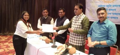 देखे तस्वीरें : महाराष्ट मंडल में गौरव अलंकरण और विद्यार्थी सम्मान