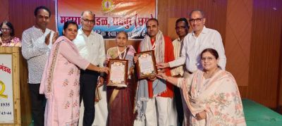 पद्मश्री गोडबोले दंपती का महाराष्‍ट्र मंडल में  28 मई को हुआ सम्मान